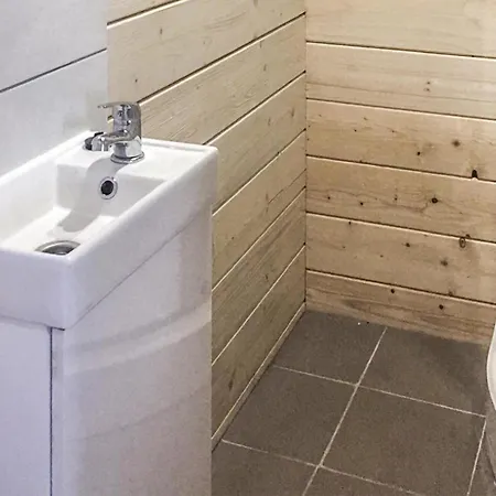 Amazing In Rybical With Kitchen Holiday home Ryn (Warmian-Masurian)