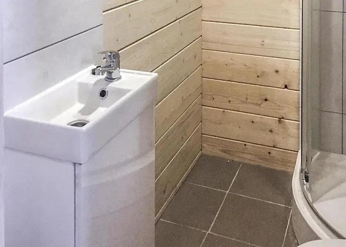 2 Bedroom In Prázdninový dům Rybical