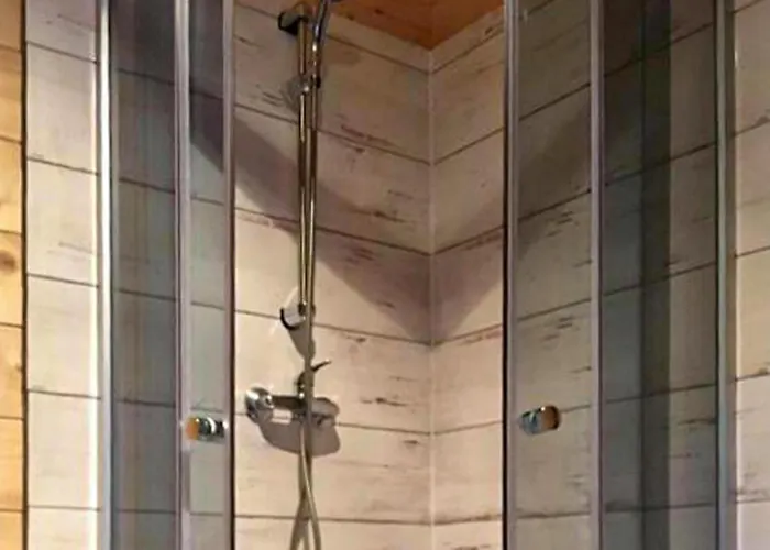 2 Bedroom In Dom wakacyjny Rybical